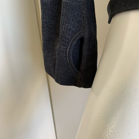 Athleta Fast Track 1/4 zip charcoal pullover - Picture 4 of 7